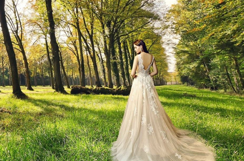 wedding dress